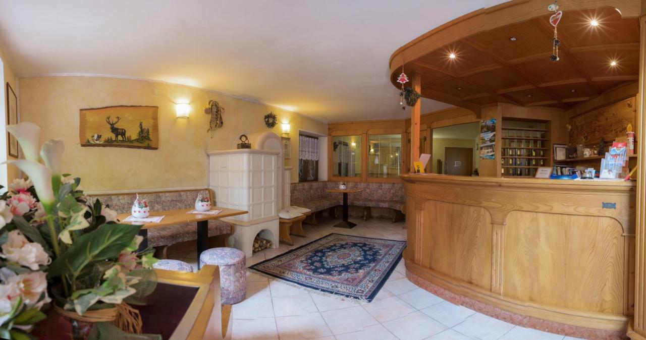 Hotel El Paso Fai della Paganella Buitenkant foto